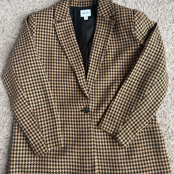 Nine West Houndstooth Blazer - Black and Tan. Size XL - Picture 5 of 8